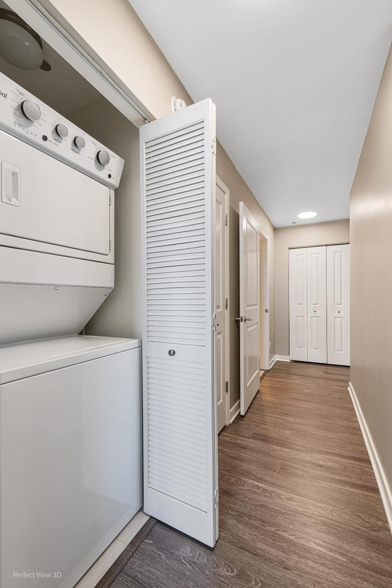 The Bernardin Gold Coast Luxury Apartments Near Magnificent Mile Chicago Exterior photo